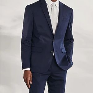 Express navy slim cut young man’s suit worn 1x